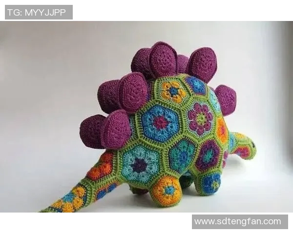 足球明星钩针教程图解详细步骤与技巧分享让你轻松掌握钩针艺术